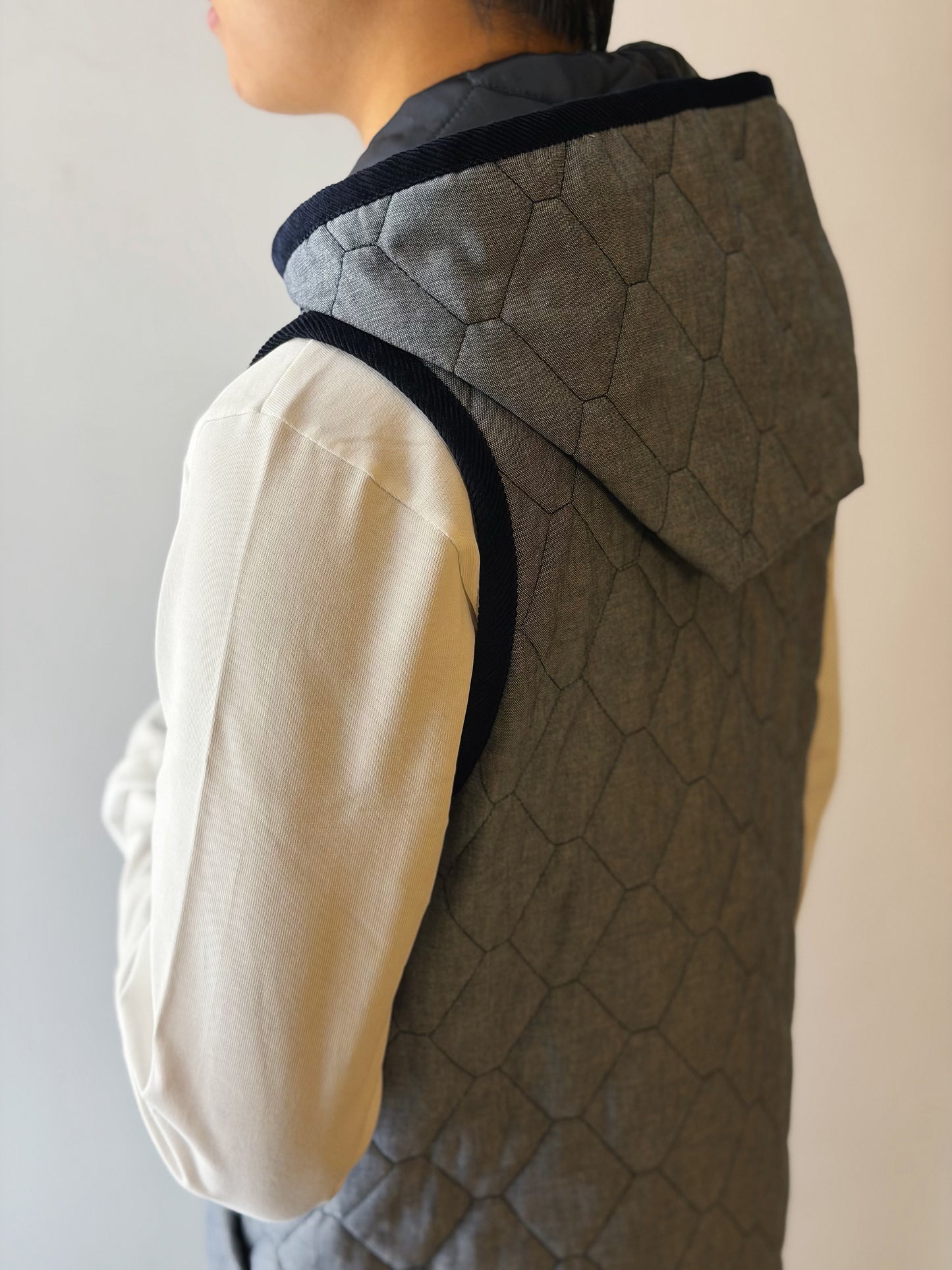 LAVENHAM x HOUSES FLAXTON Detachable Hood Gilet Chambray