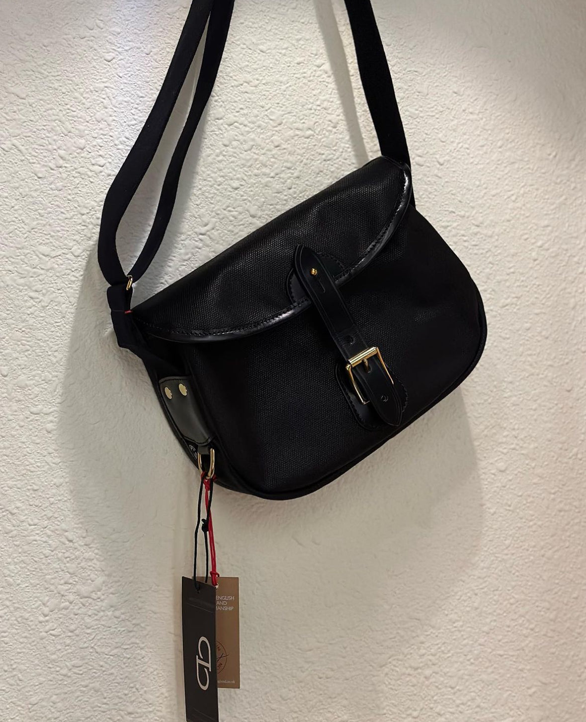 CRT Vintage Waxed Trout Bag Black