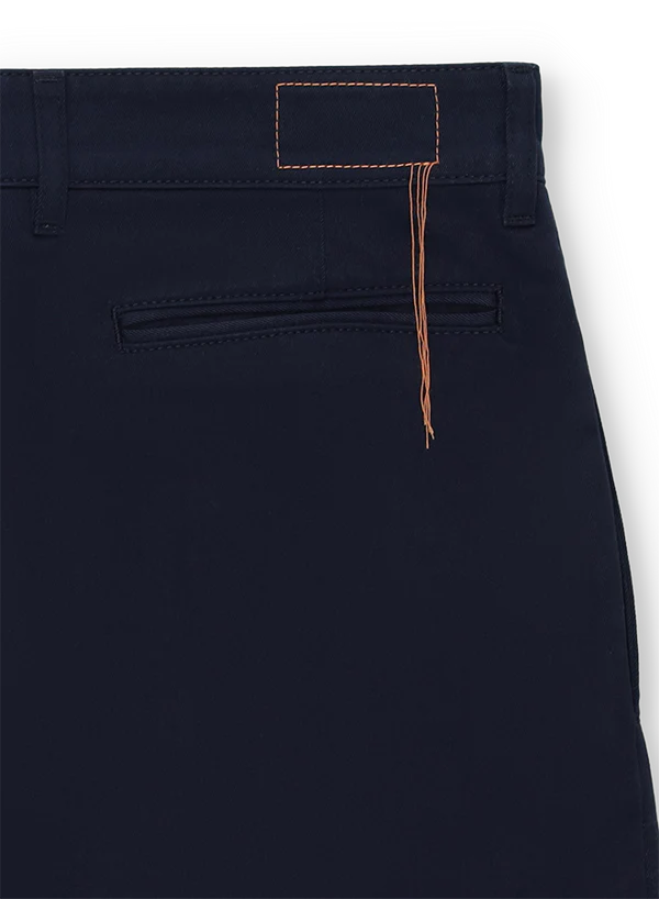 FTA NEW YORK Gabardine Chino Navy