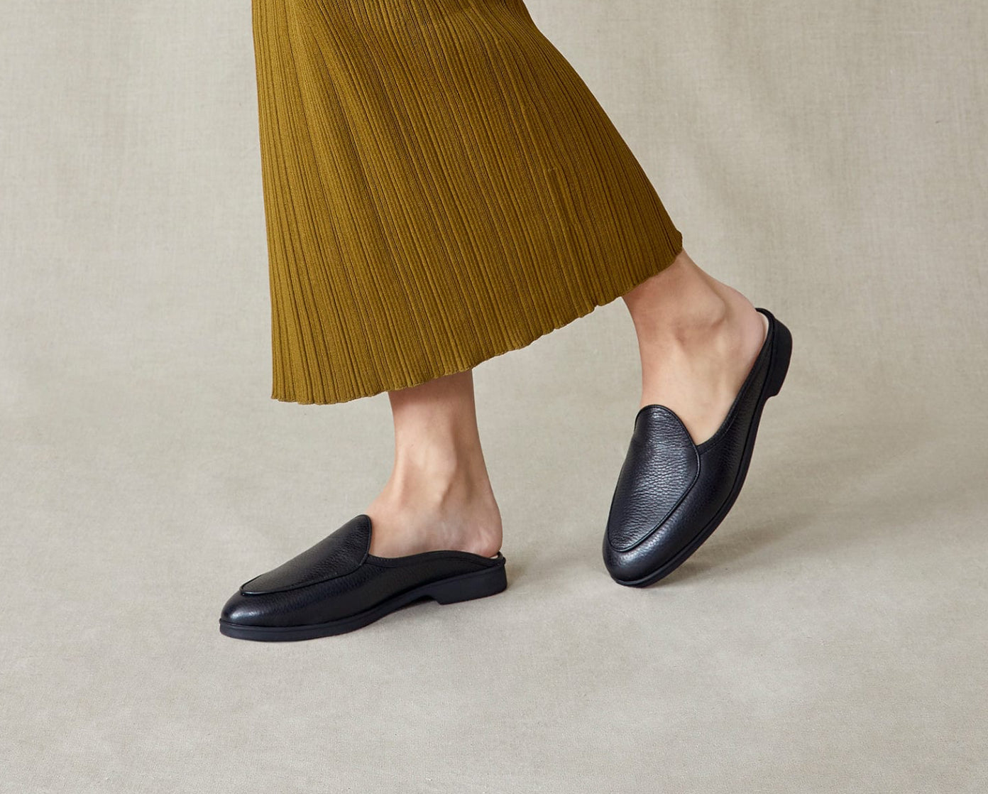 BLG Stride Mule Deerskin