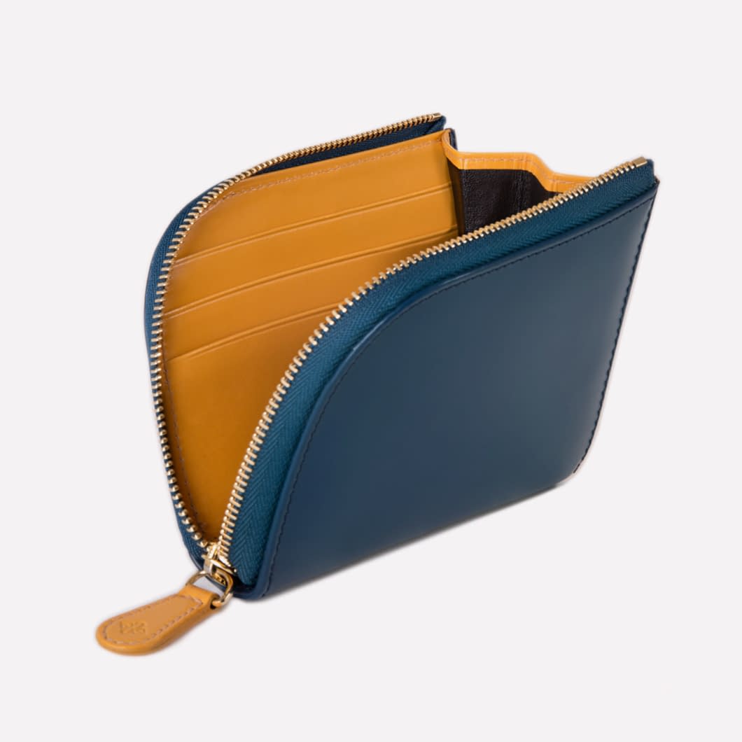ETR Bridle Half Zip Wallet with Key Strap
