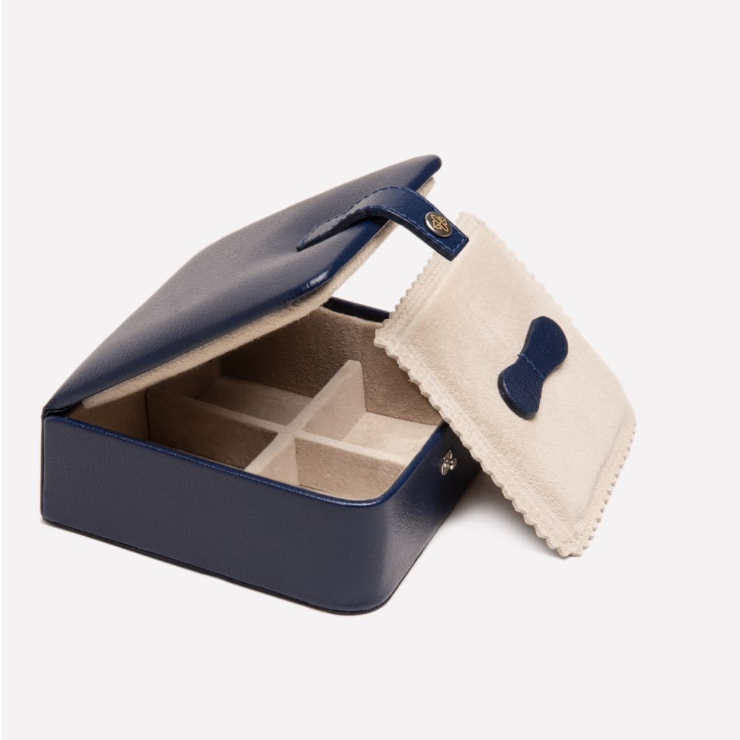 ETR CAPRA Ecru Medium Stud Or Jewellery Box