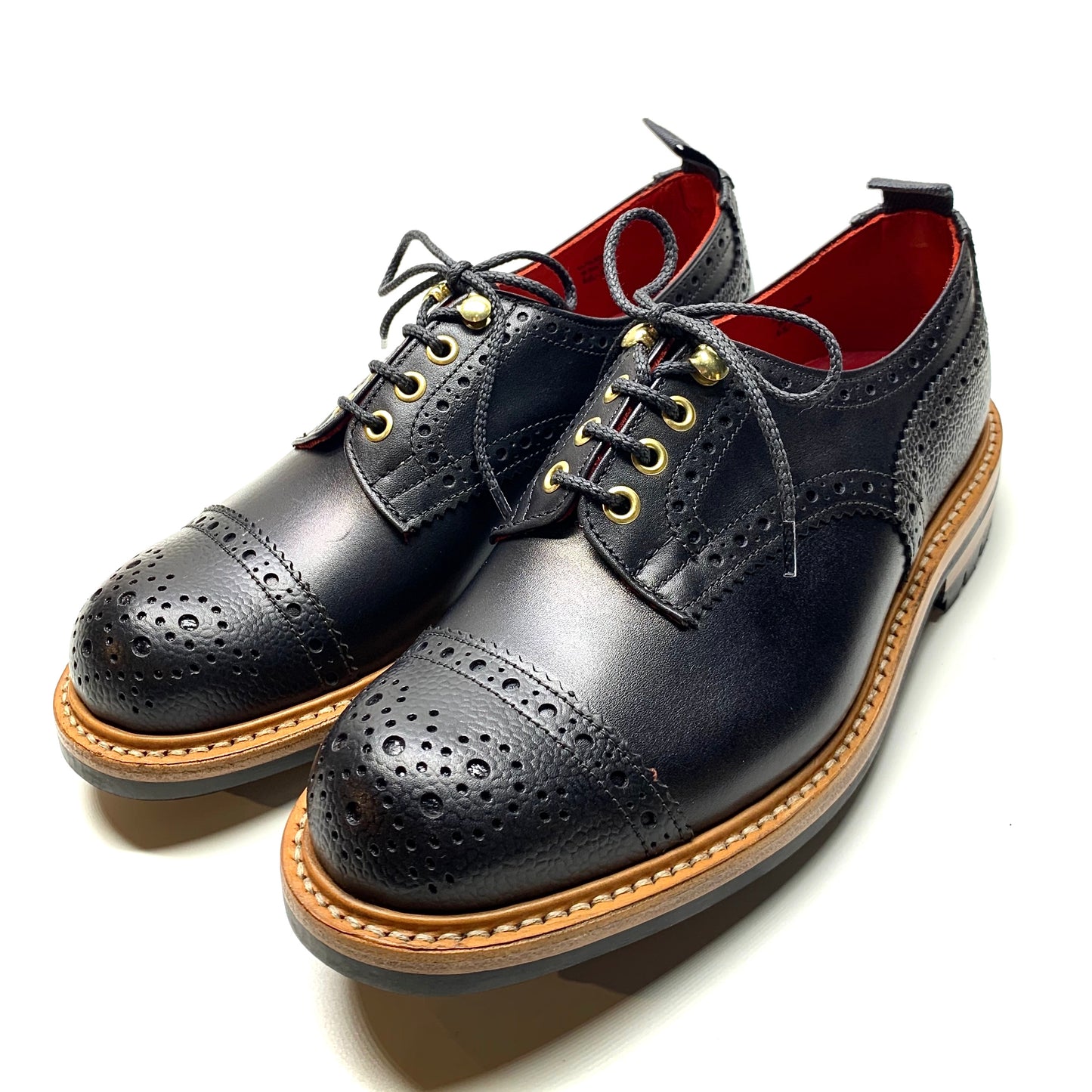 TKS MTO17 BOURTON Toecap Black