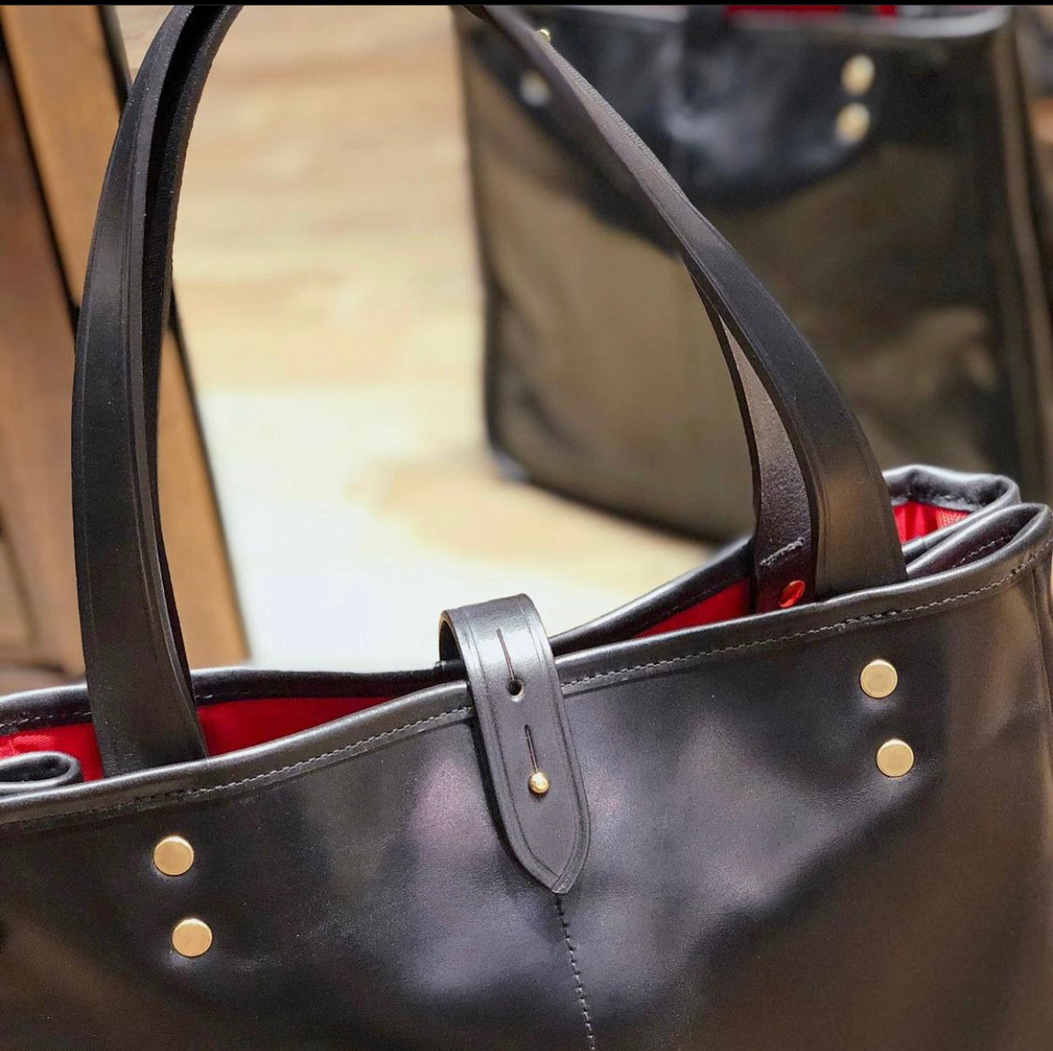 CRT MALTON Bridle Angle Tote