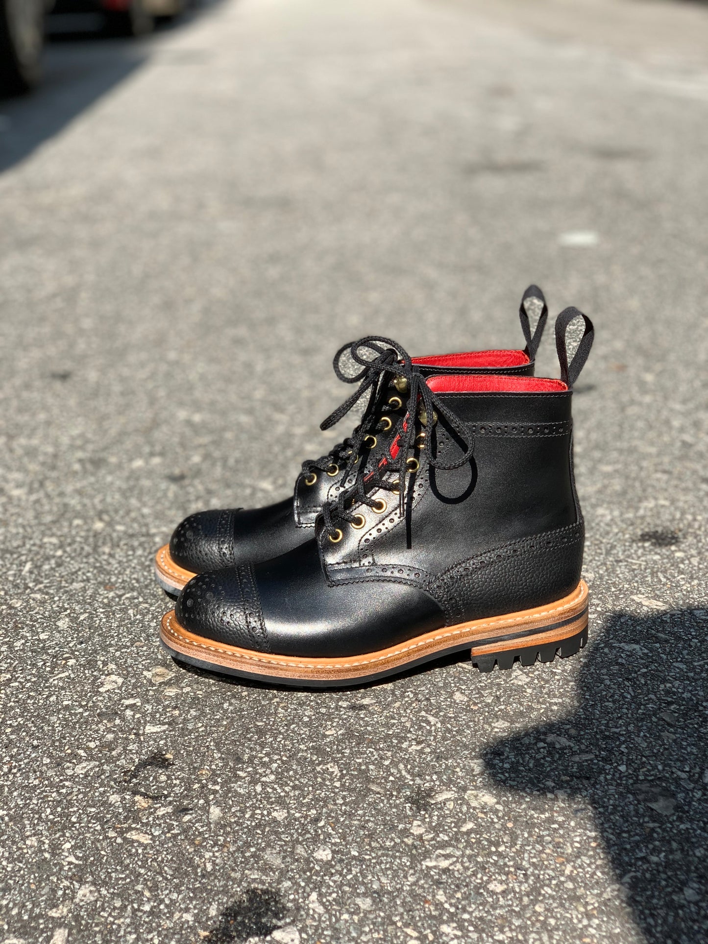 TKS MTO18 Ladies STEPHY Toecap Black Boot