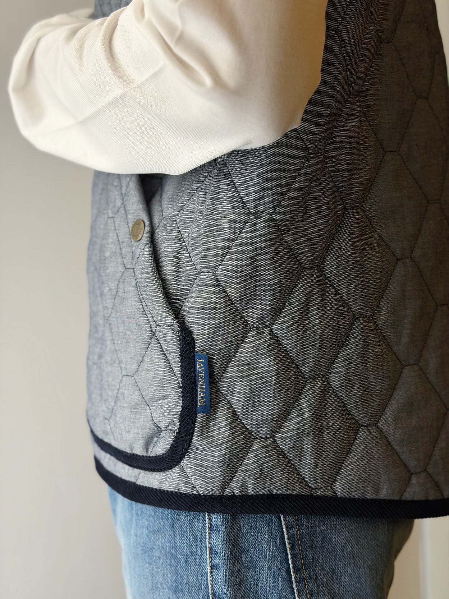 LAVENHAM x HOUSES FLAXTON Detachable Hood Gilet Chambray