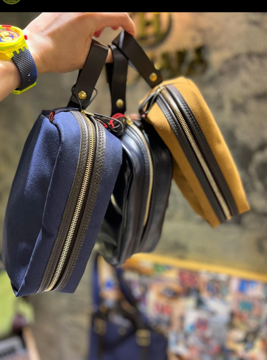 CRT MALTON Bridle Washbag Dark Navy