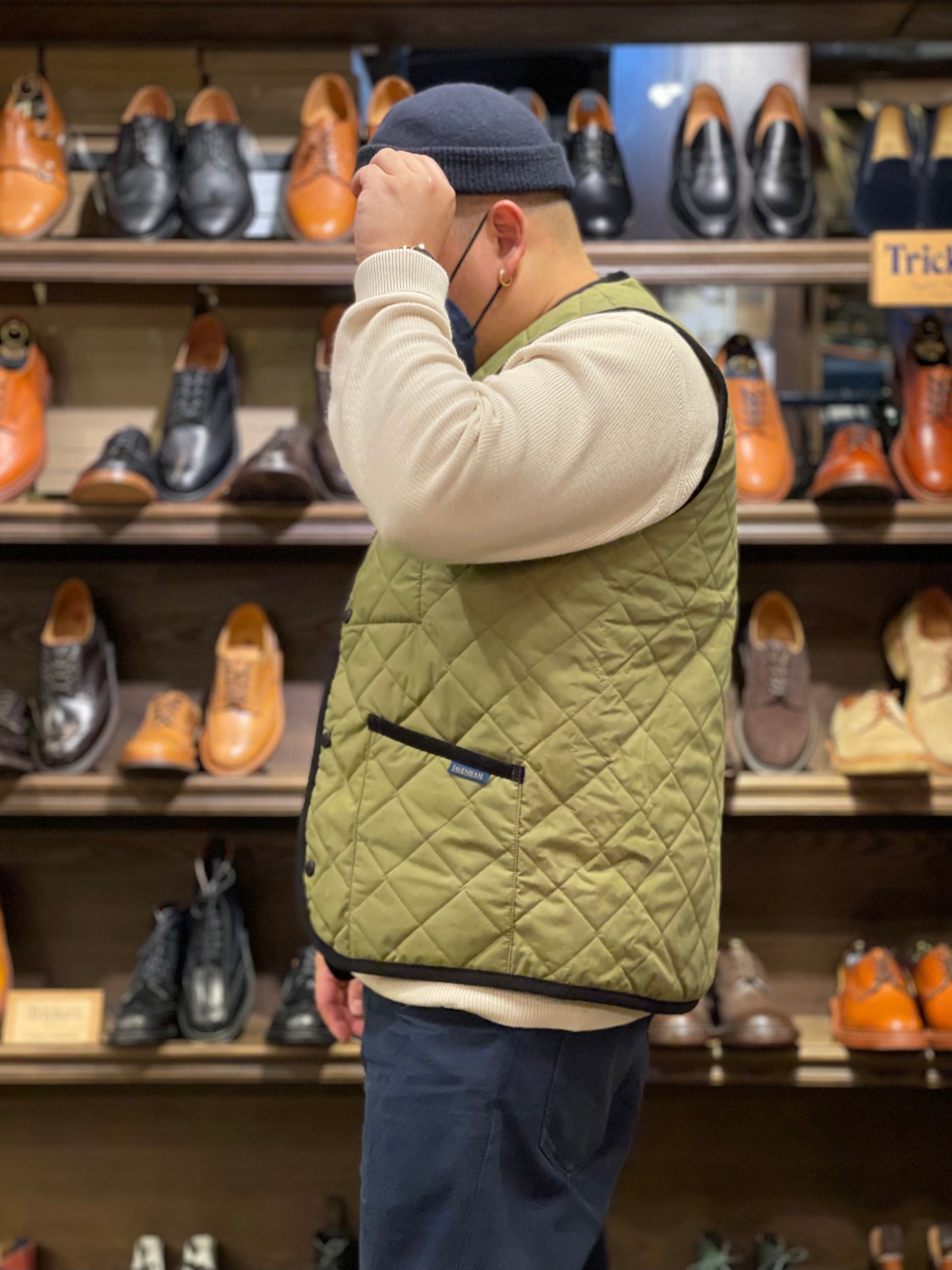 LVH THORNHAM Dry Waxed Cotton Quilt Gilet Olive