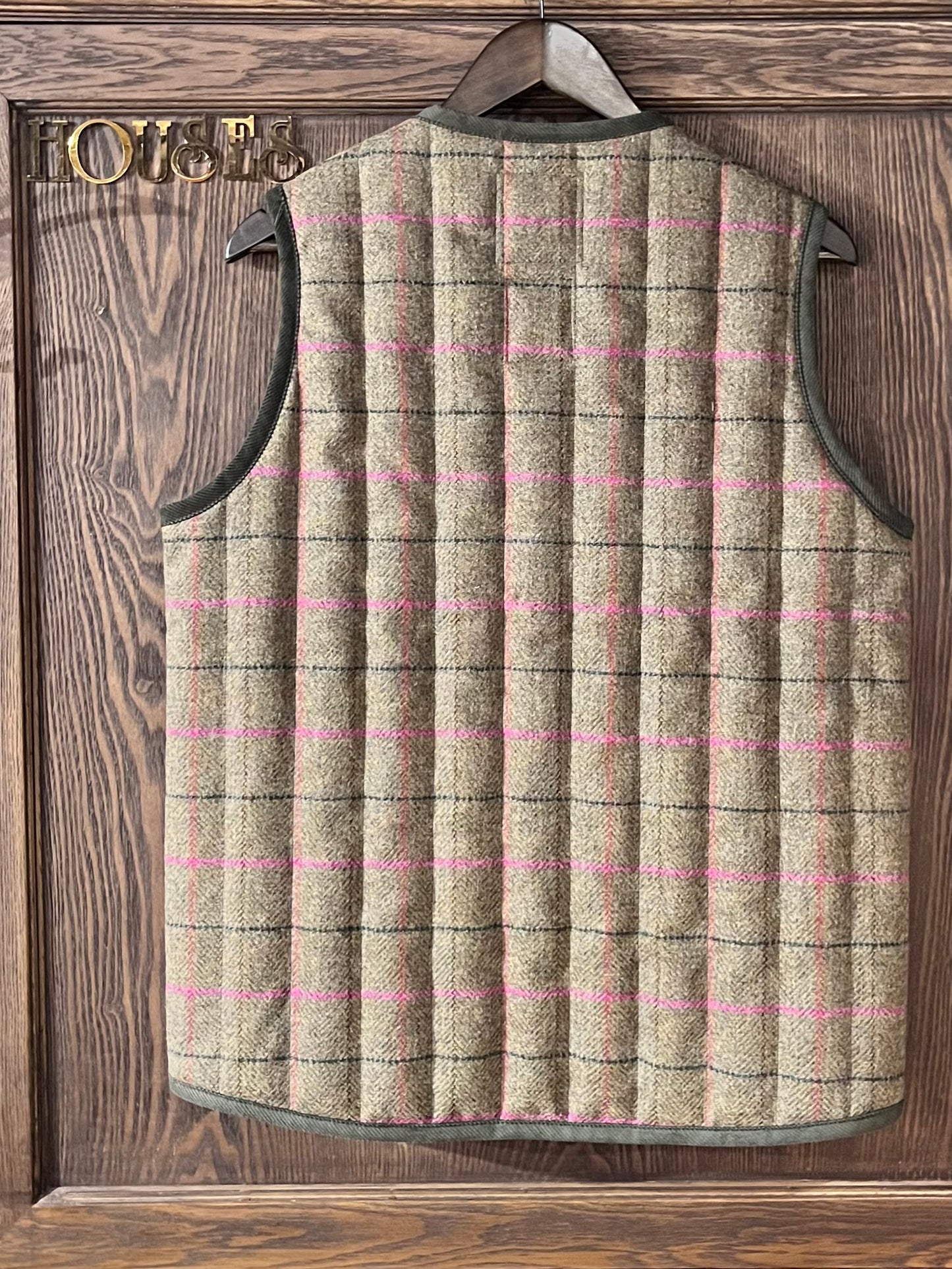 LVH x HOUSES THORNHAM Shetland Wool Tweed Quilted Gilet Sage