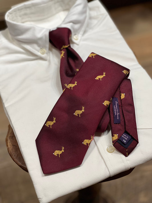 HE Silk Tie Sitting Hare